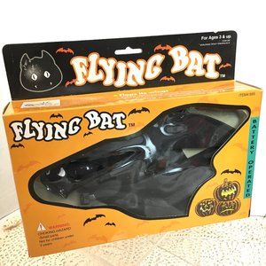 Flying Bat Halloween Scary Decoration Vtg NWT